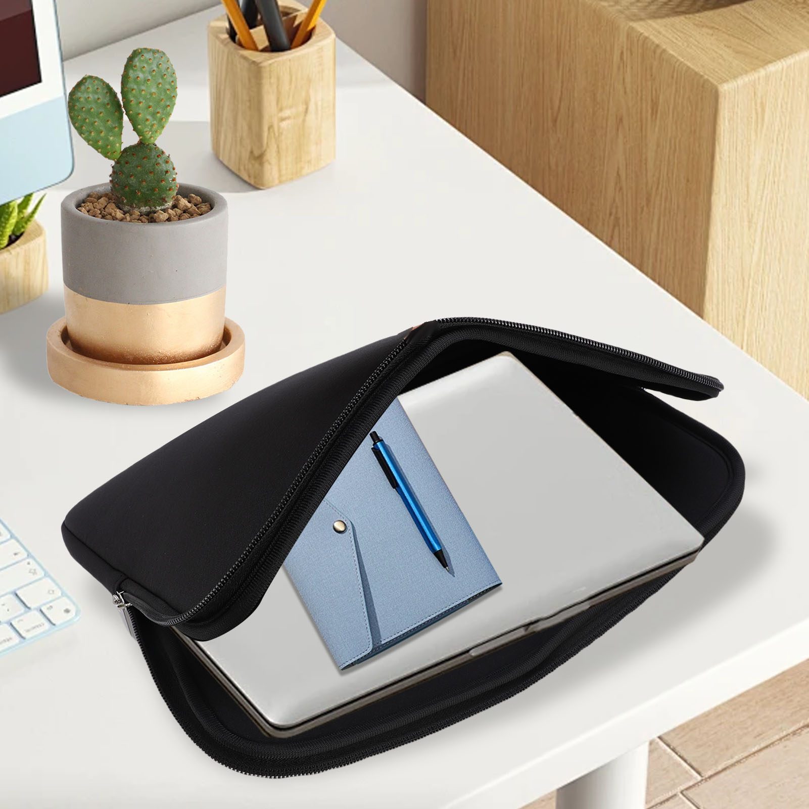 タブレットバッグ ブラック 防水 ネオプレンフォーム ポータ - Laptop Sleeve Neoprene のレビューと価格